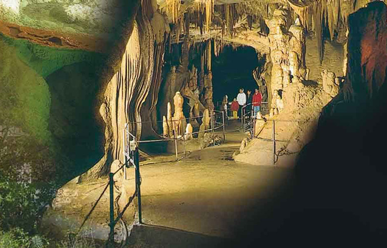 visiter grotte de la cocaliere