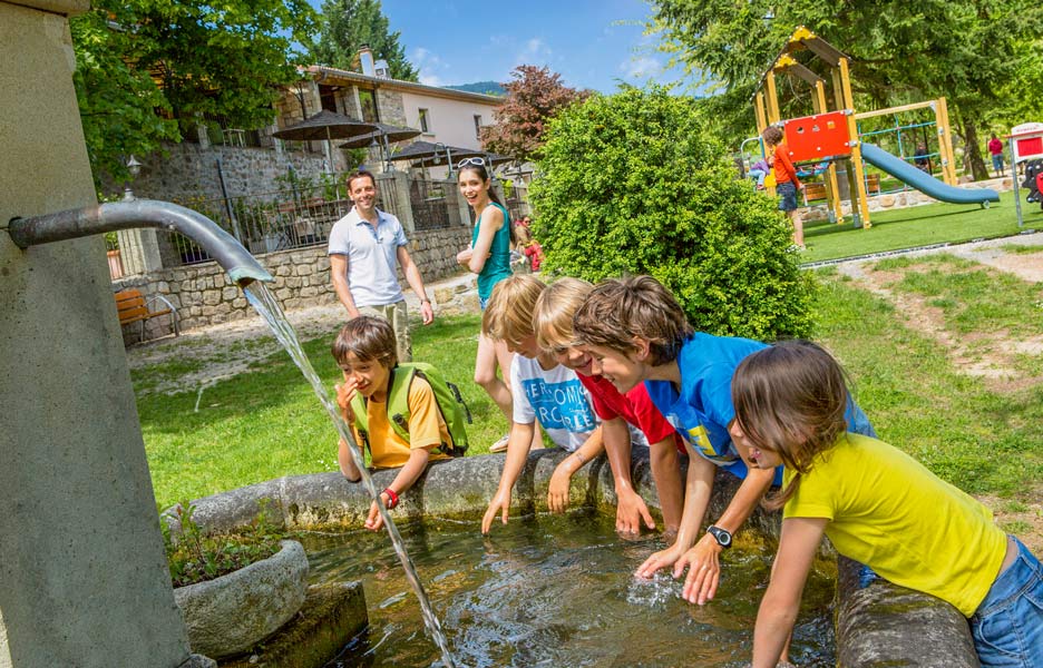 camping bord etang chassiers