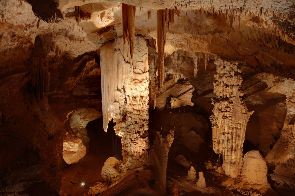 grotte de la madeleine