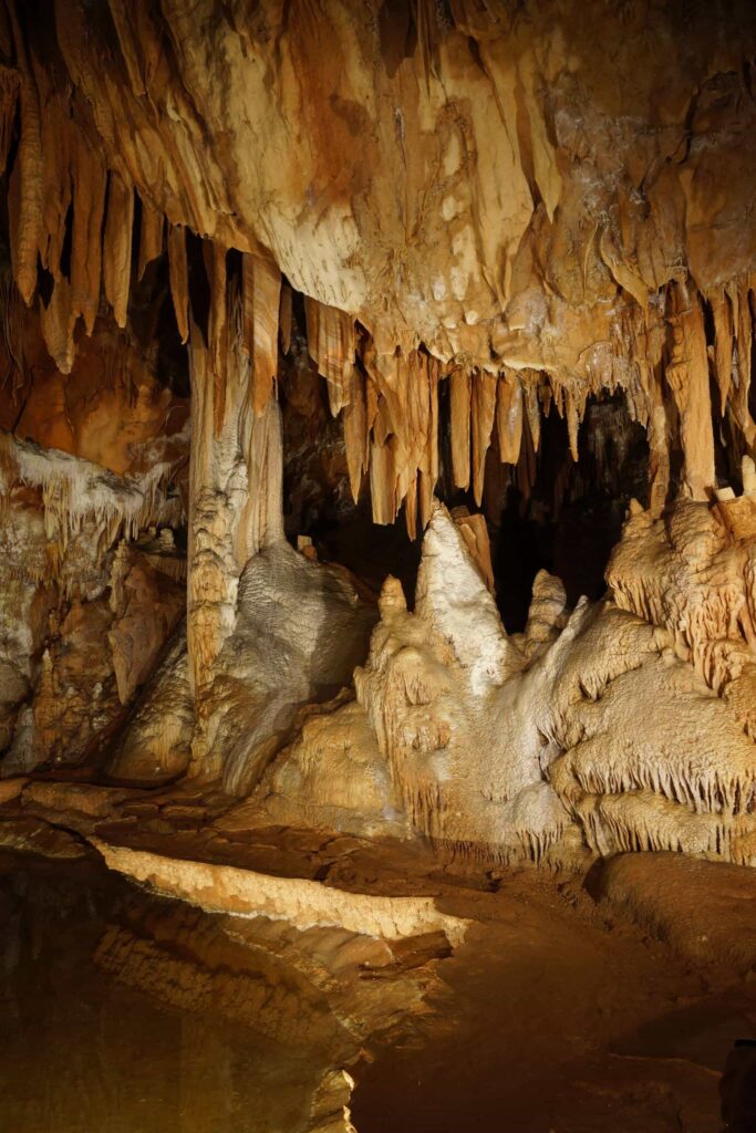 grotte de la madeleine