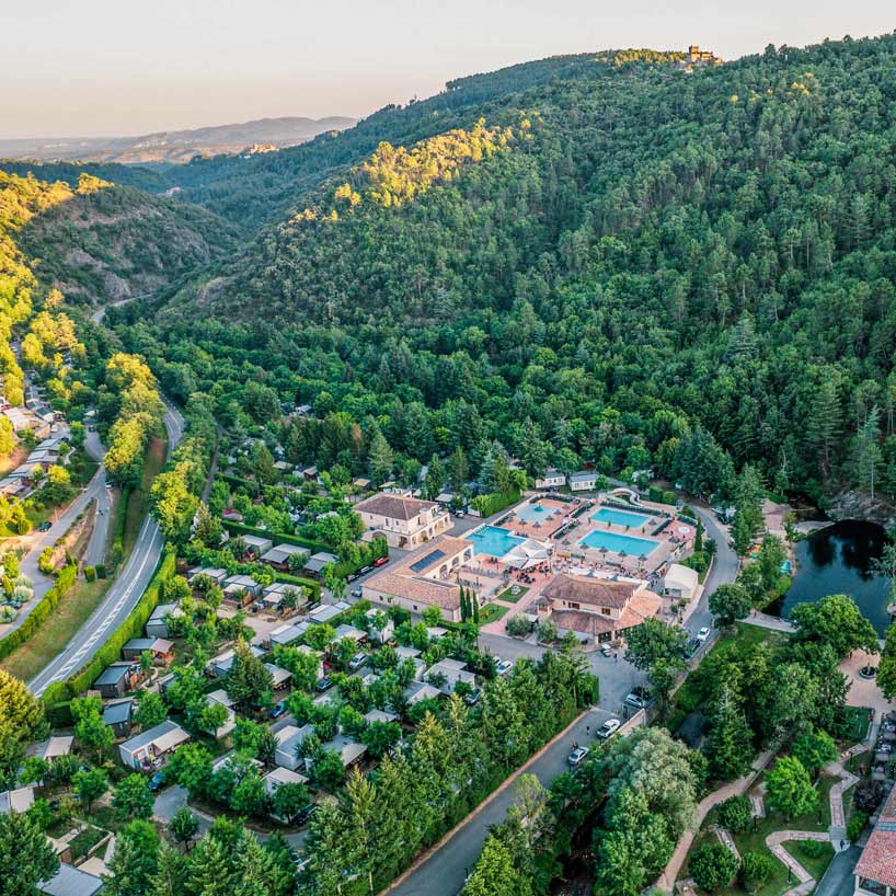 camping avec piscine et toboggan