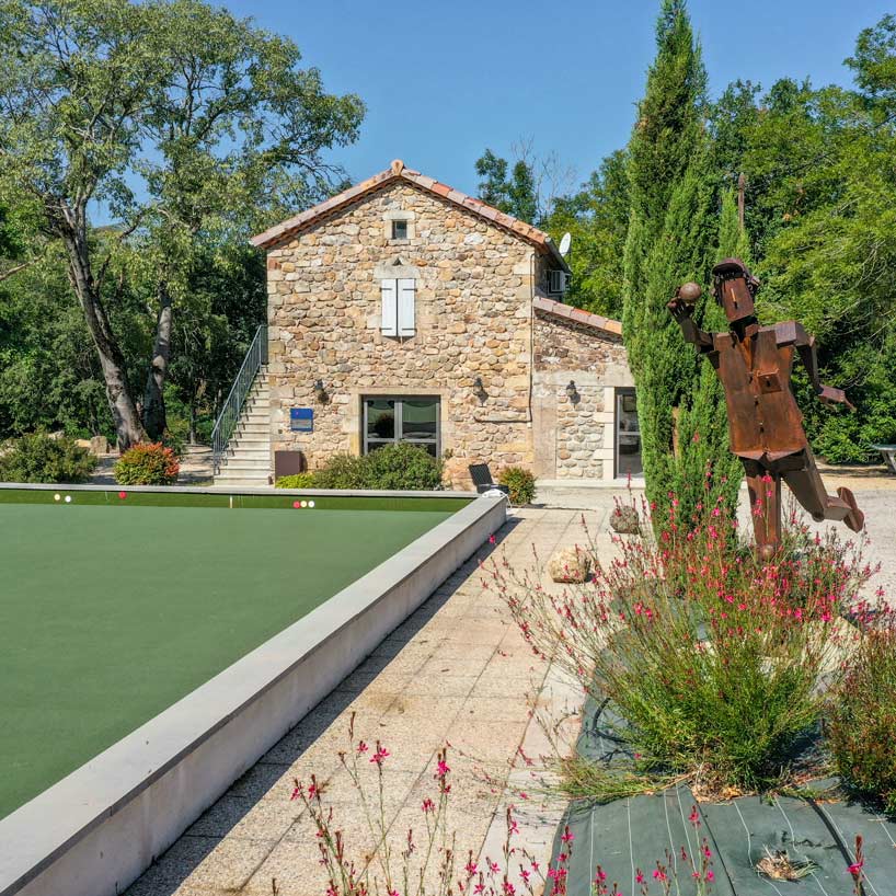 camping terrain lawn bowl ardeche