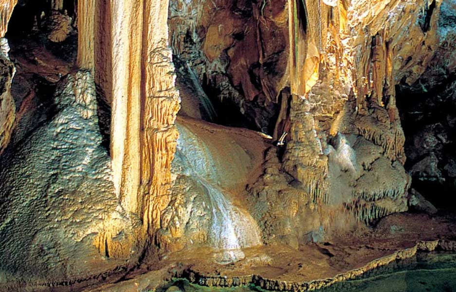 decouvrir grotte madeleine