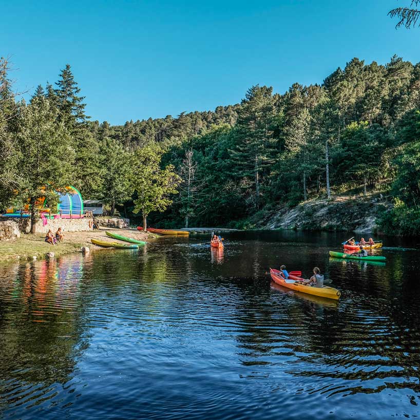 hebergement bord riviere ardeche