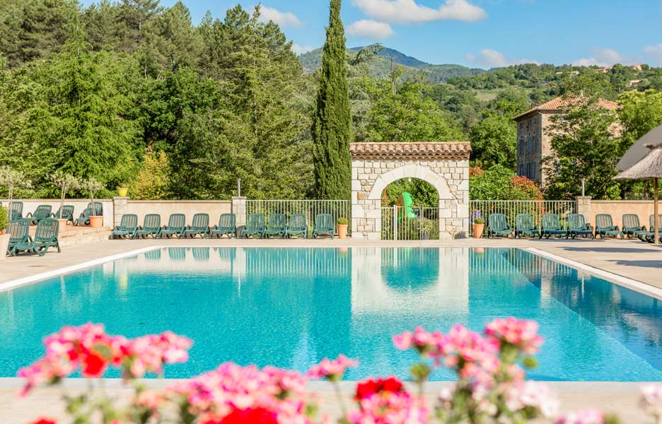 piscine chauffee ardeche