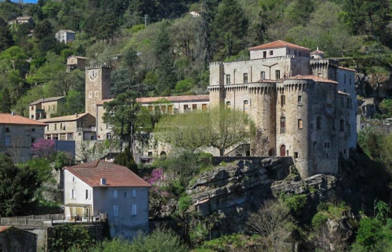 Largentière tourisme | Lieux d'intérêt et visites à Largentière en Ardèche