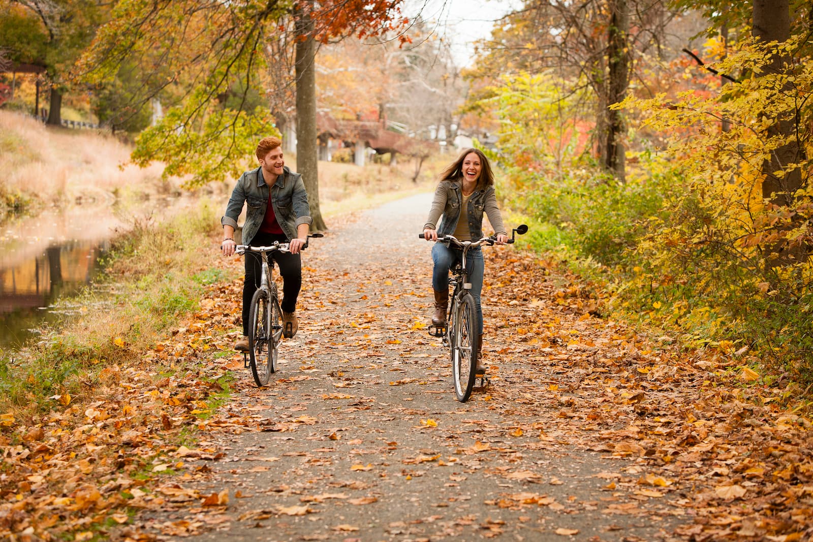 Couple à velo en ardeche