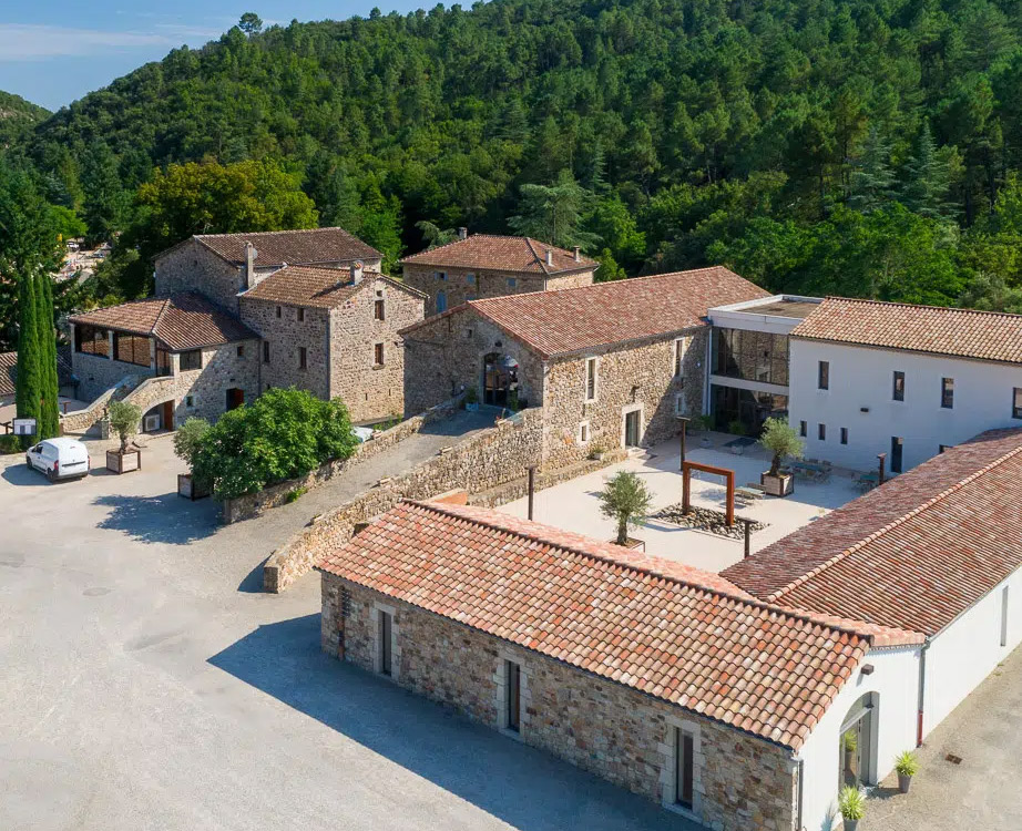salle de reception ardeche 1